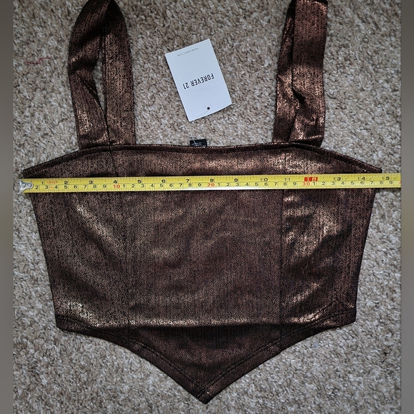 NWT Forever 21 Metallic V-Hem Bronze Crop Top Medium - Picture 10 of 11